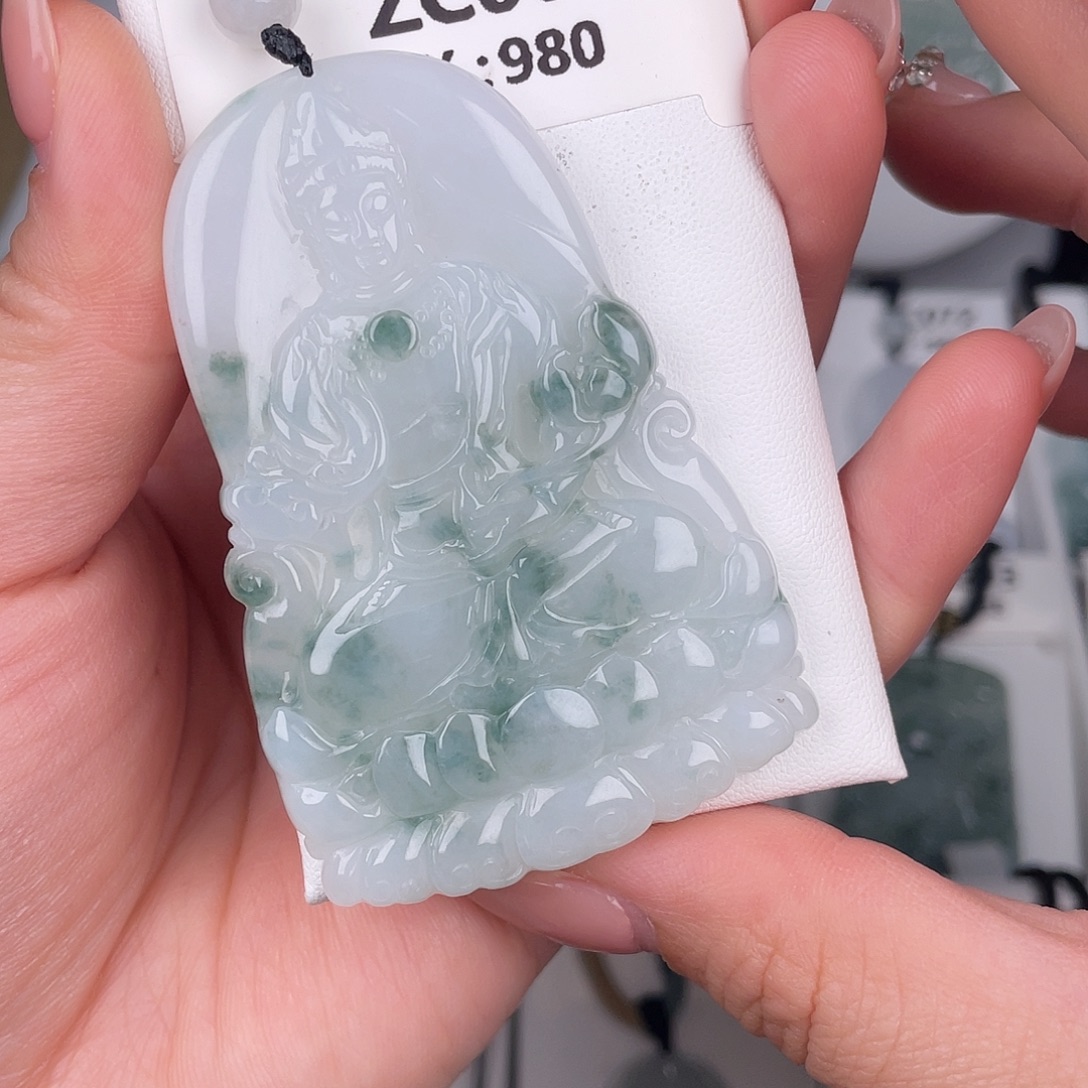 翡翠未镶嵌颈饰zc061