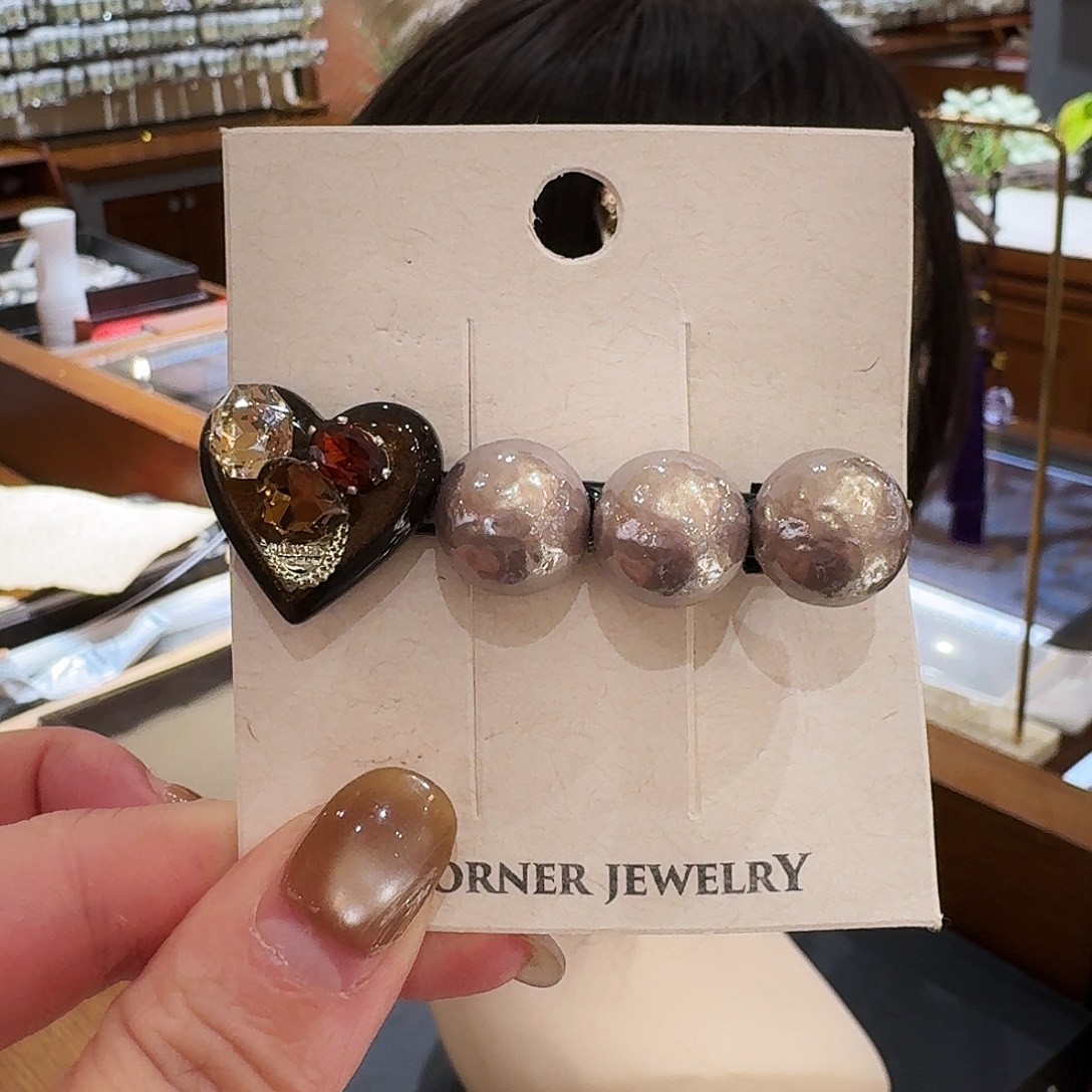 皮质非金属珍珠夹子