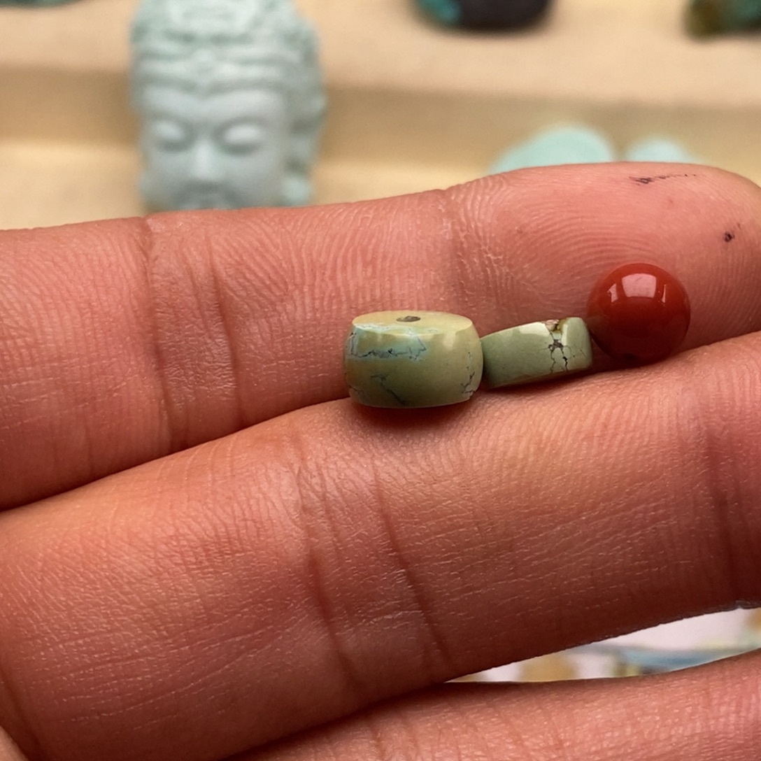 L***L南红玛瑙未镶嵌珠宝半成品