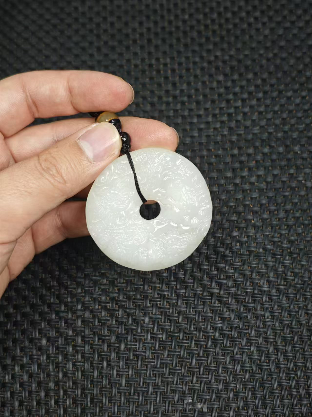 天然和田玉老料九龙平安扣油润2.26清货3