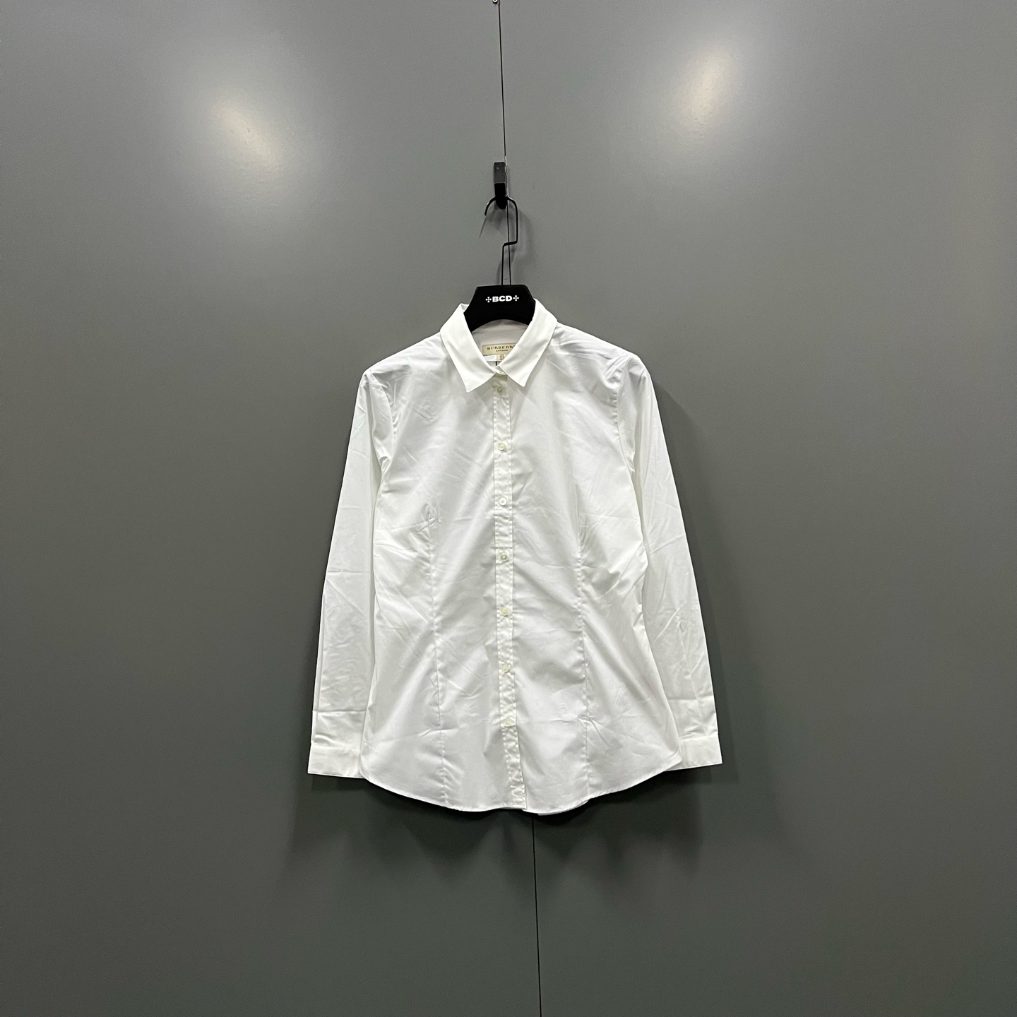 tt8 白色尖领收腰衬衫 020399