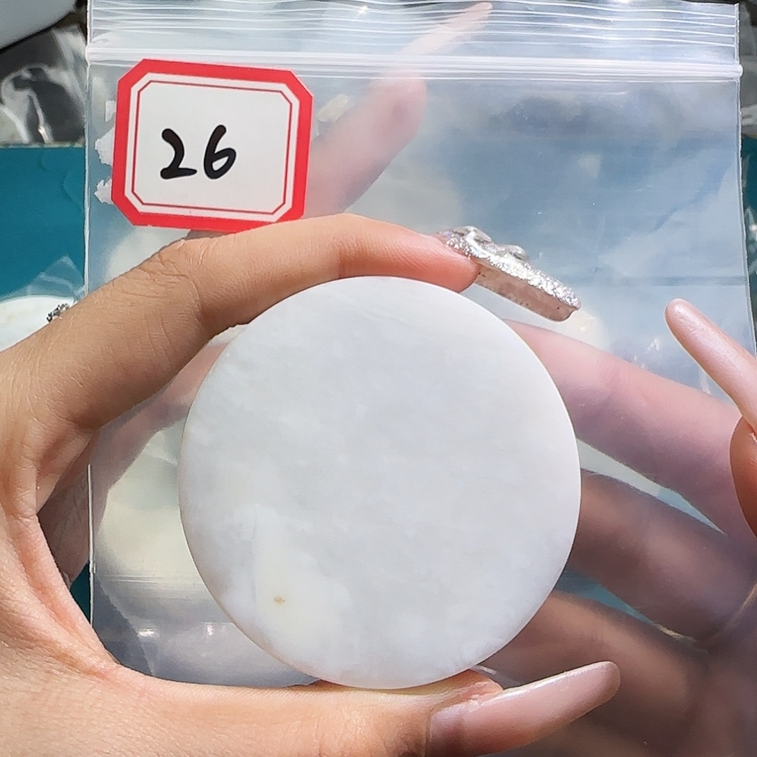 和田玉未镶嵌珠宝半成品