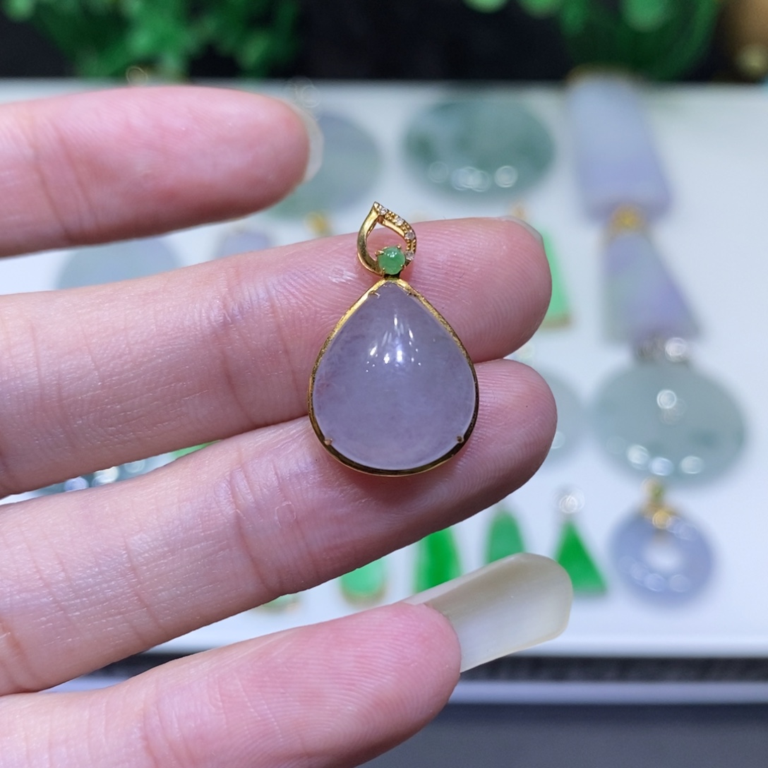 翡翠18K金镶嵌吊坠(不含链)