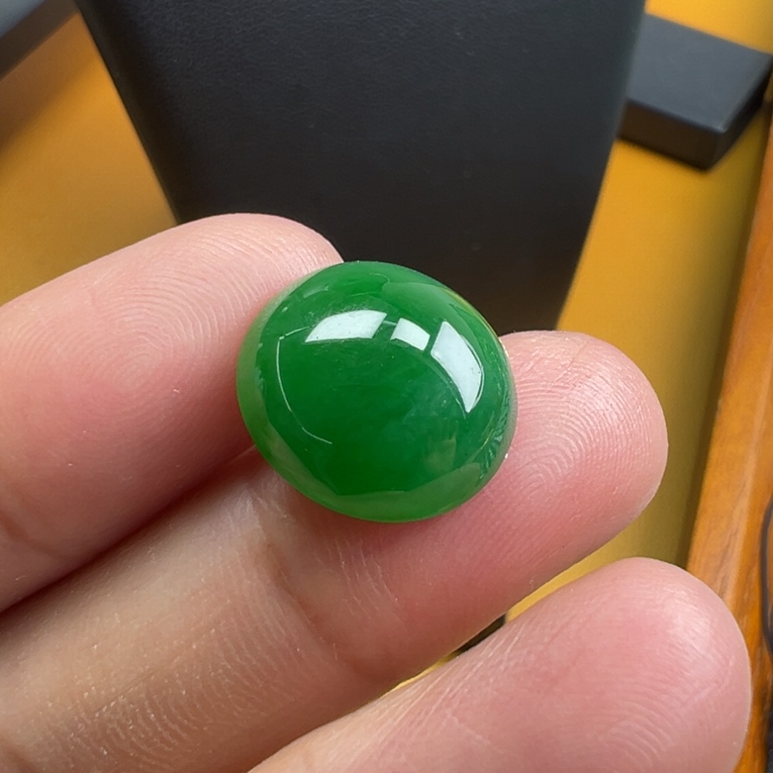 翡翠颈饰未镶嵌蛋14.8