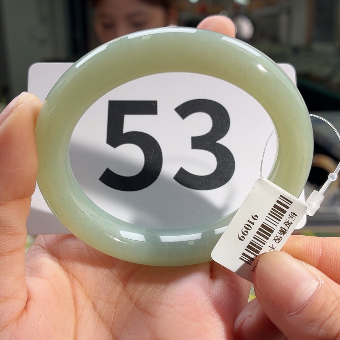 和田玉手镯未镶嵌用****4