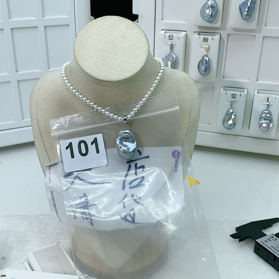 淡水珍珠颈饰合金