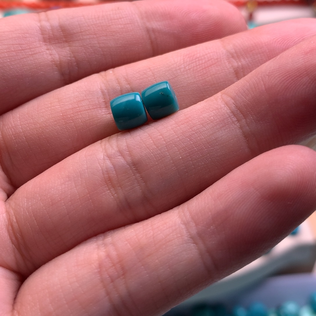 未镶嵌绿松石珠宝奇石风*