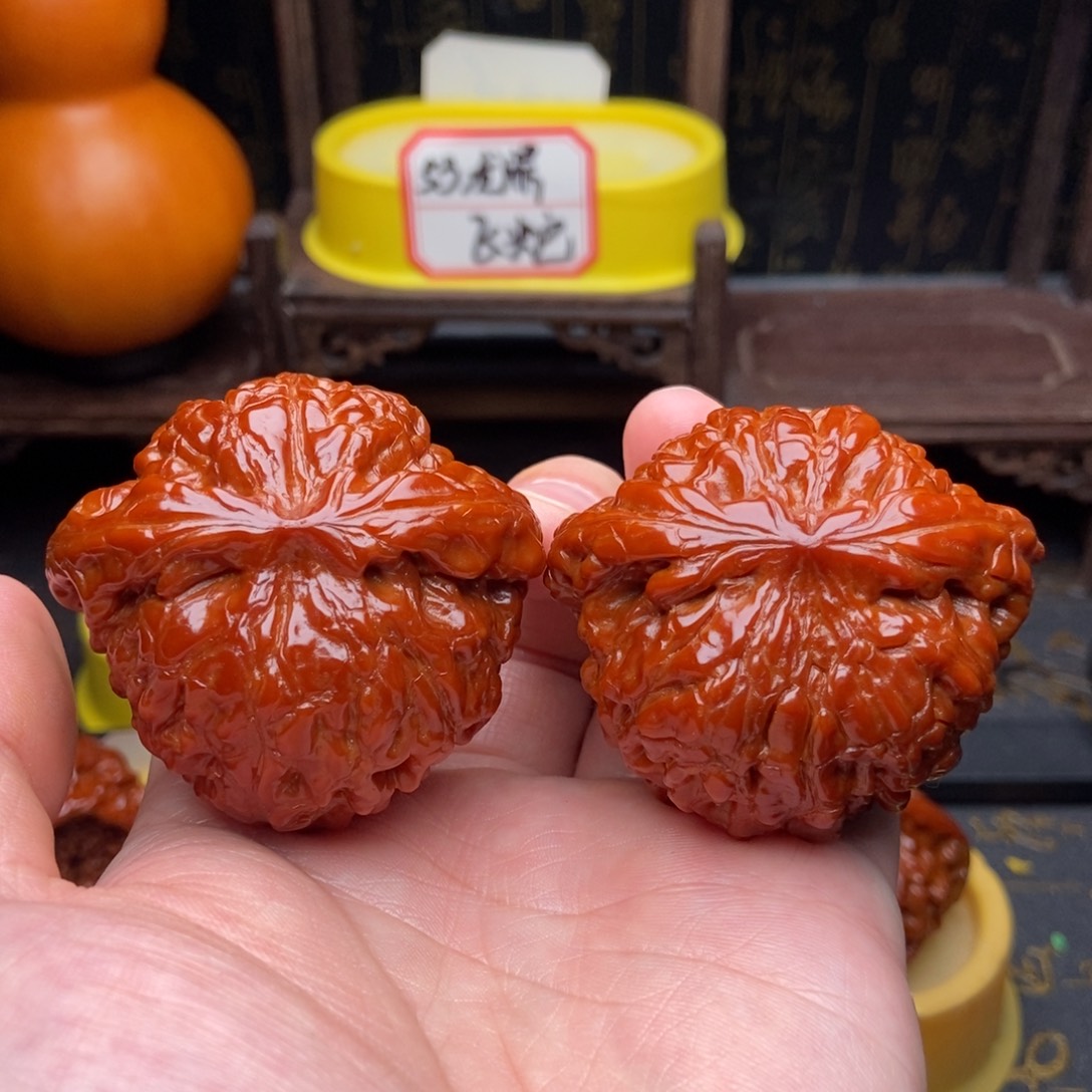 文玩核桃吊坠53龙鼎飞蛇