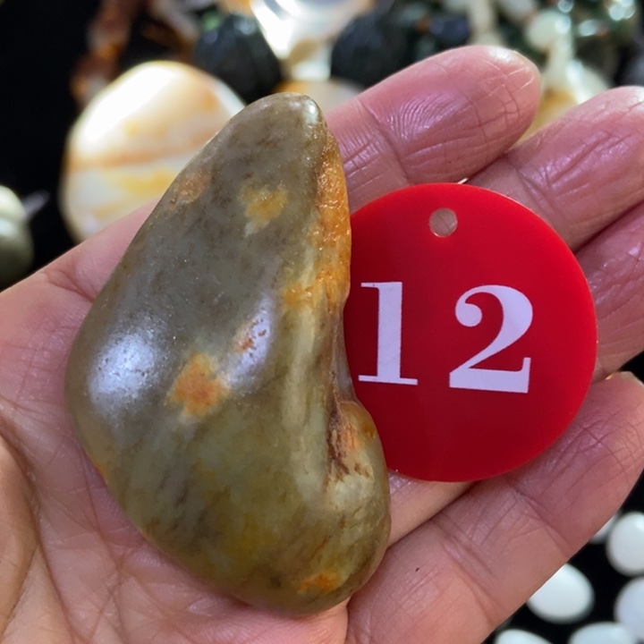 和田玉（糖玉）未镶嵌挂件