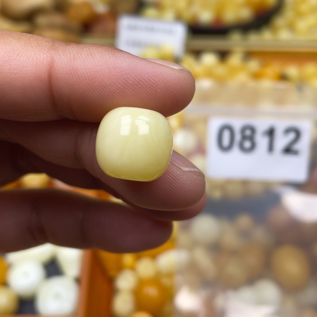 琥珀珠宝奇石未镶嵌14,1x13