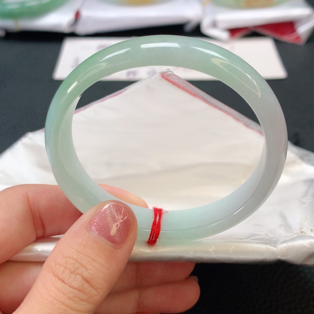 翡翠手镯未镶嵌翡翠手镯贵妃53