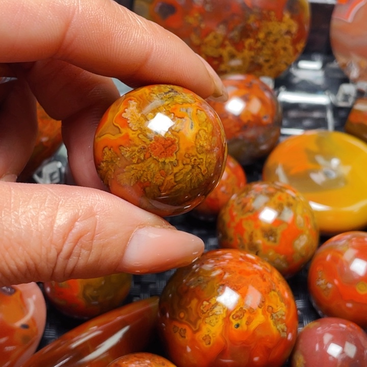 玛瑙/玉髓战国红玛瑙挂件未镶嵌郭****1