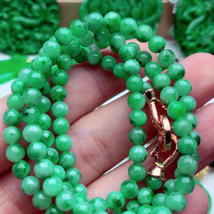 翡翠未镶嵌毛衣链