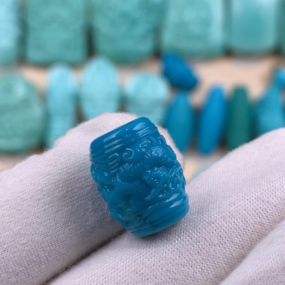 绿松石未镶嵌龙型桶珠卡12.5