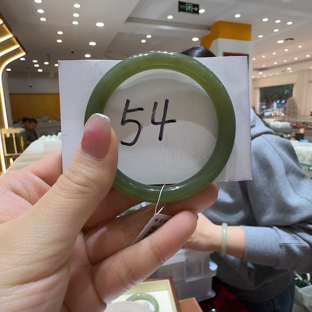 和田玉未镶嵌手镯117