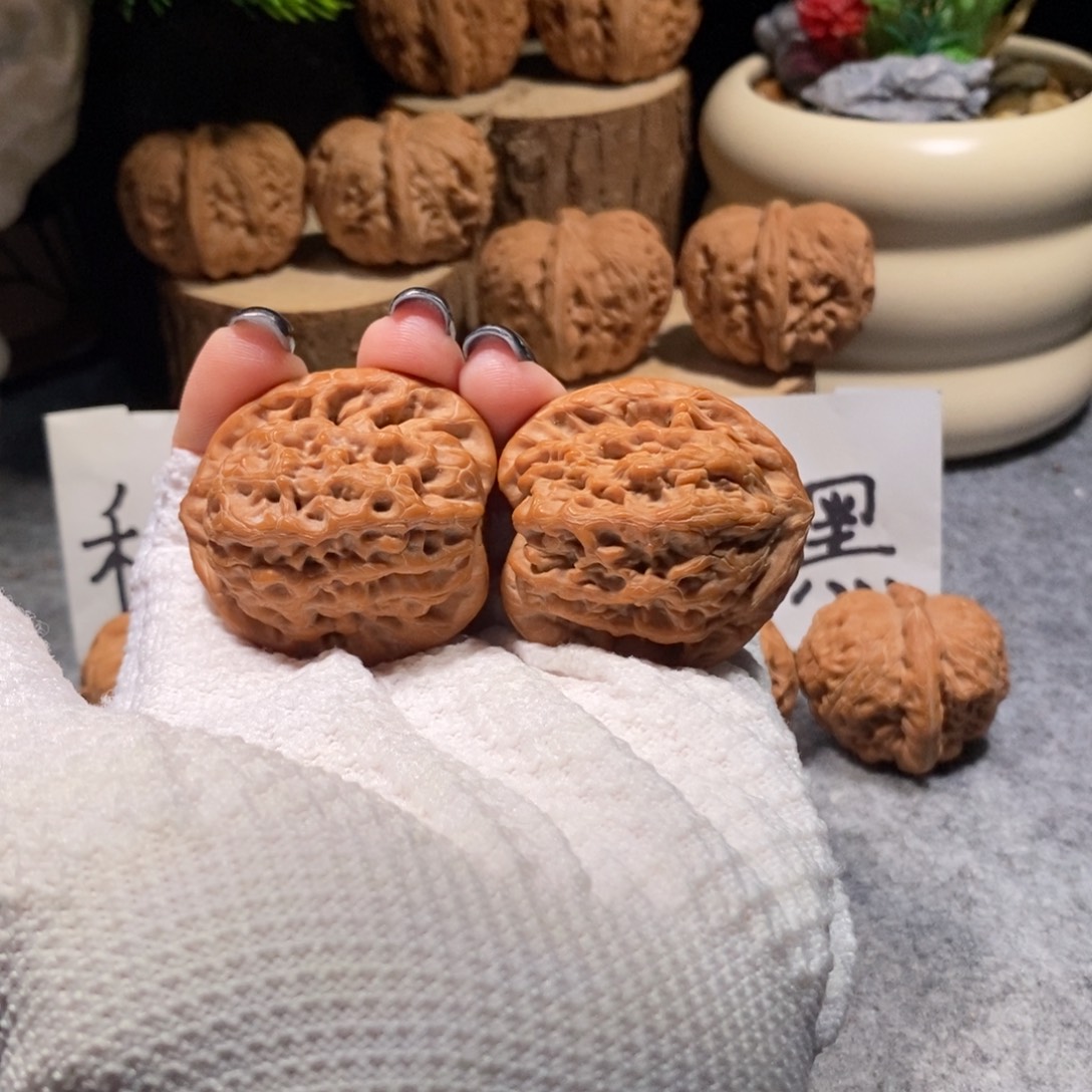 把件核桃全品40金公子