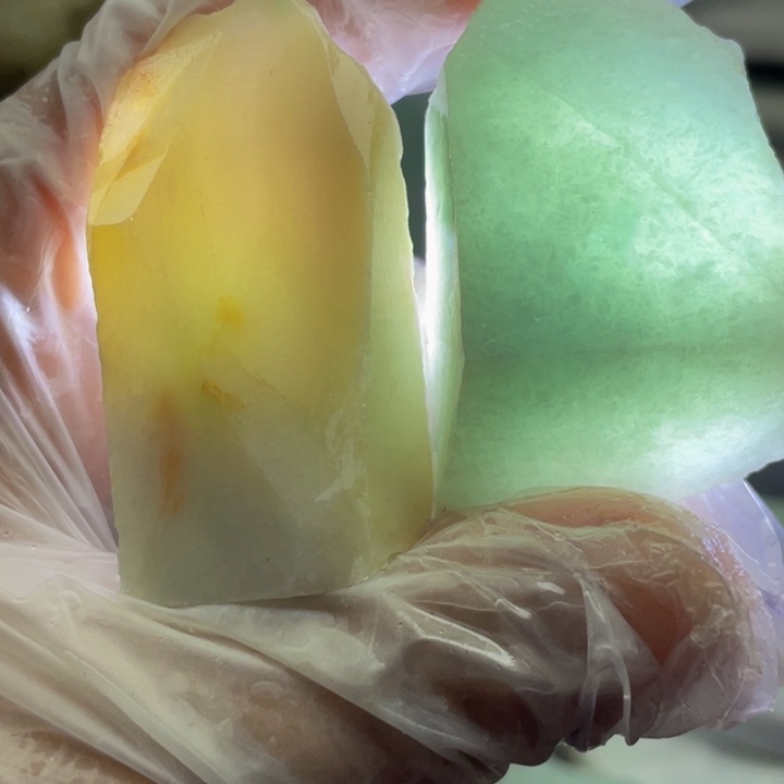 翡翠吊坠(不含链)未镶嵌天然翡翠边角料