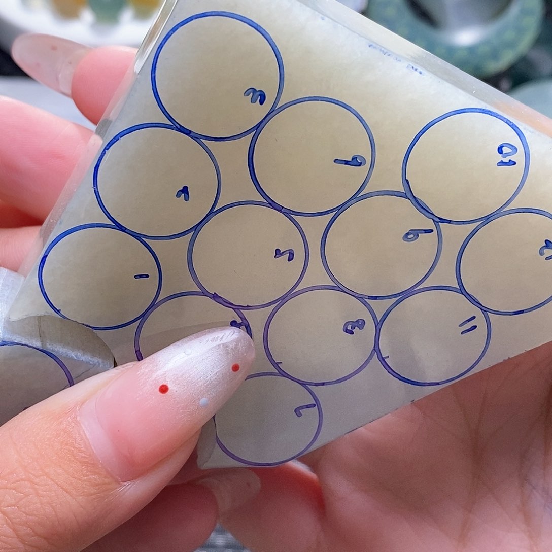 定制翡翠未镶嵌?****场珠子