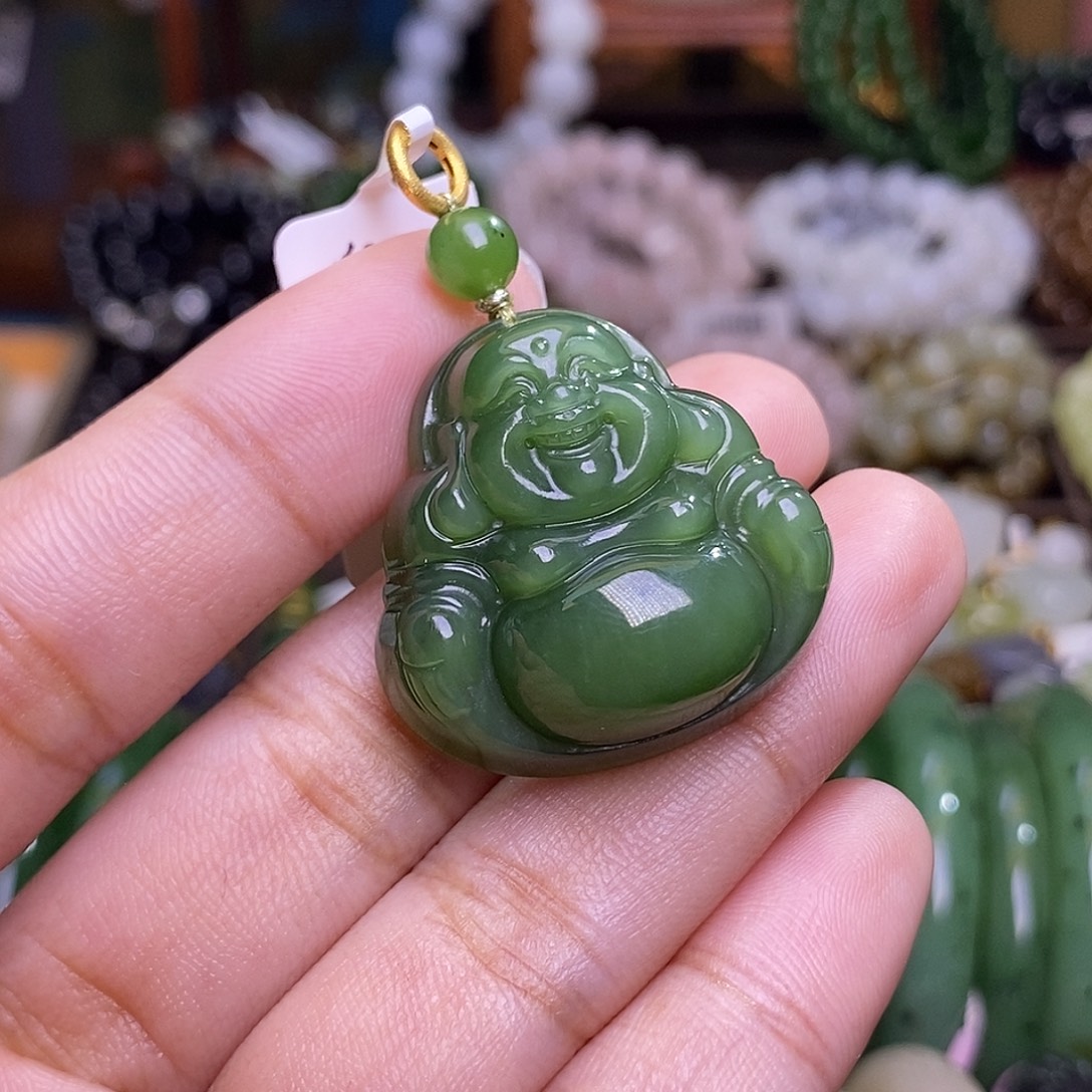 和田玉未镶嵌颈饰碧玉满色满绿老矿料金镶佛公