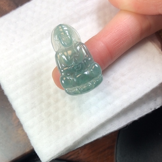 翡翠未镶嵌颈饰缅甸A货，每天下午1点半开播