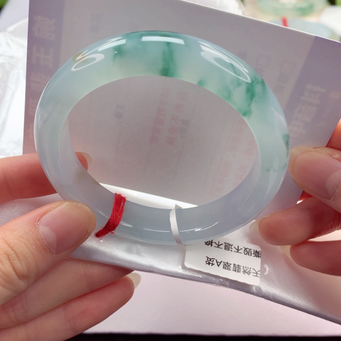 翡翠手镯未镶嵌 55.6 蓝调飘蓝花 冰胶感足 小小