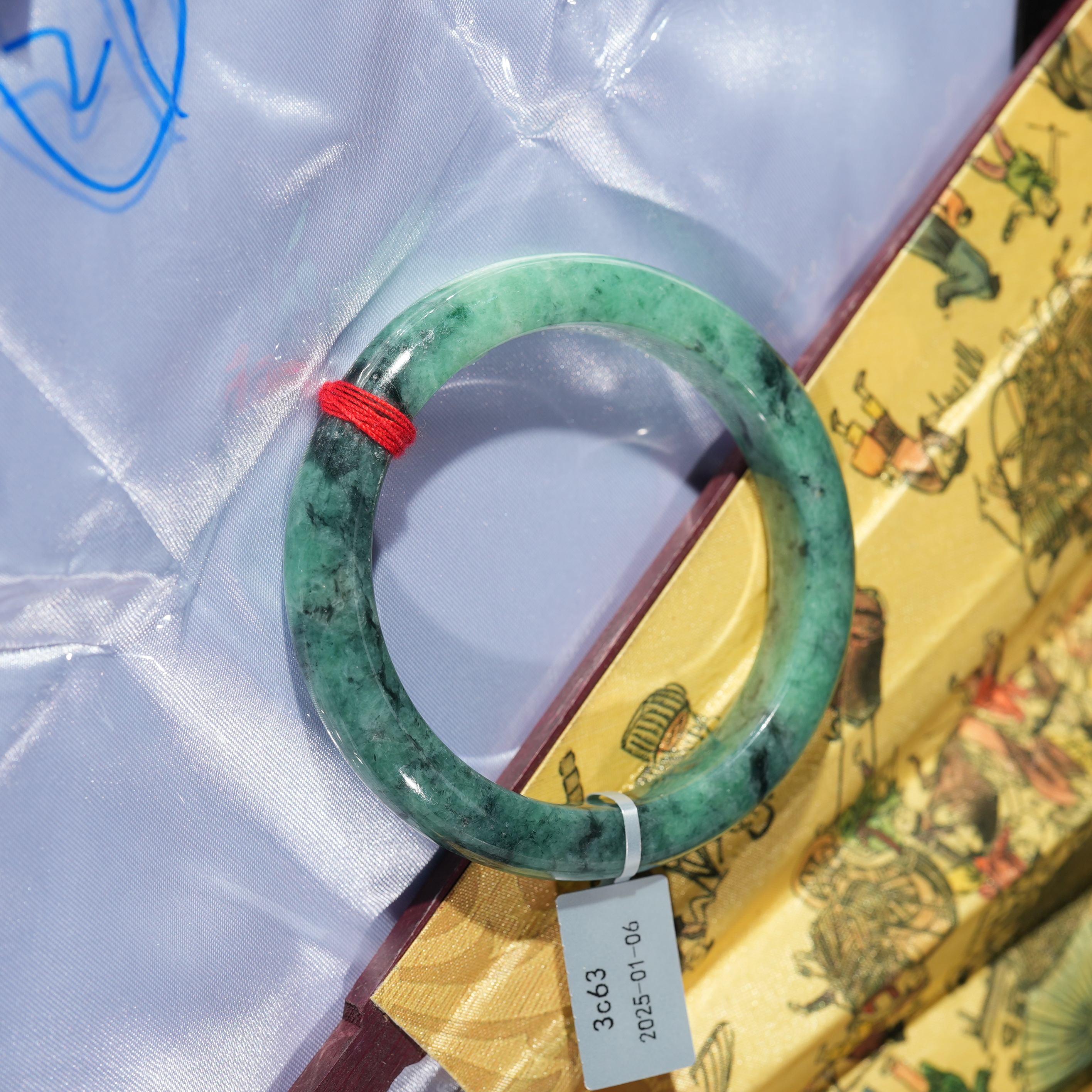 2.22香港王老板-翡翠手镯3c63