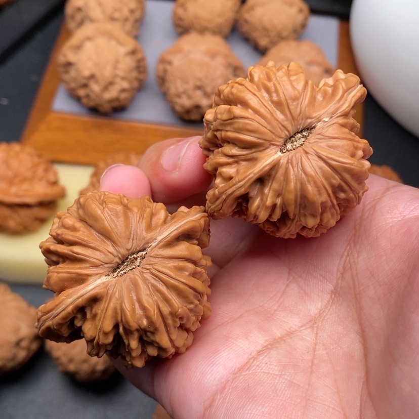 【闪购商品】文玩核桃把件平谷楼全品43