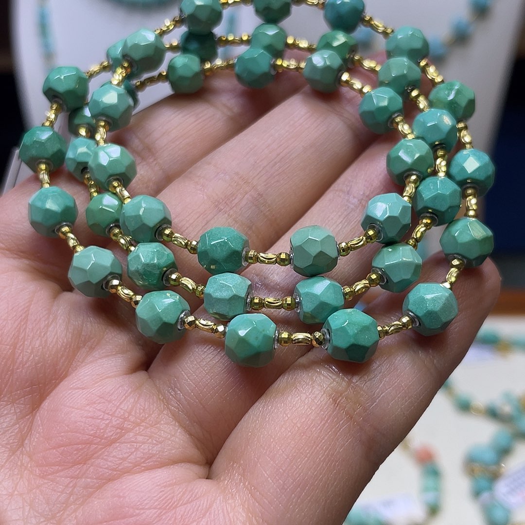 绿松石18K金镶嵌锁骨链