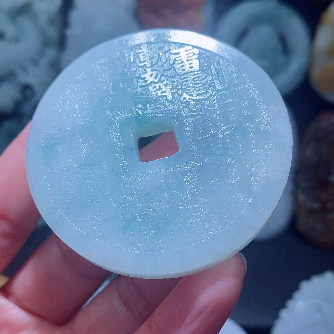 定制翡翠未镶嵌翡翠