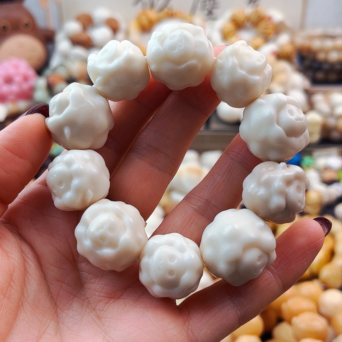 菩提根/象牙果手串开播福利（绵羊不退不换）