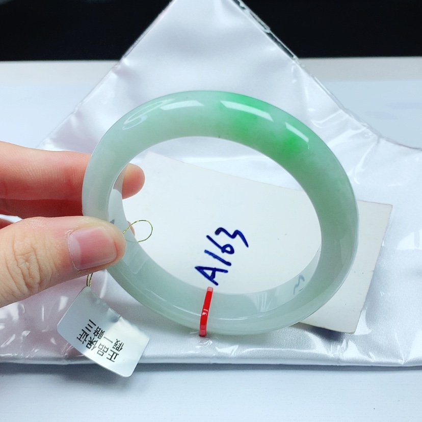 【闪购商品】翡翠手镯未镶嵌天然缅甸a货手镯55
