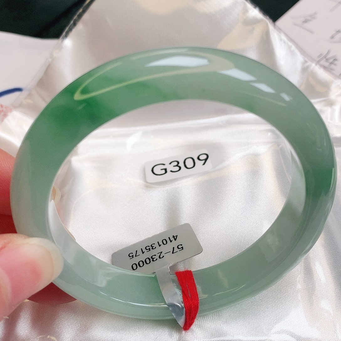 【闪购商品】翡翠手镯未镶嵌缅甸天然a货翡翠