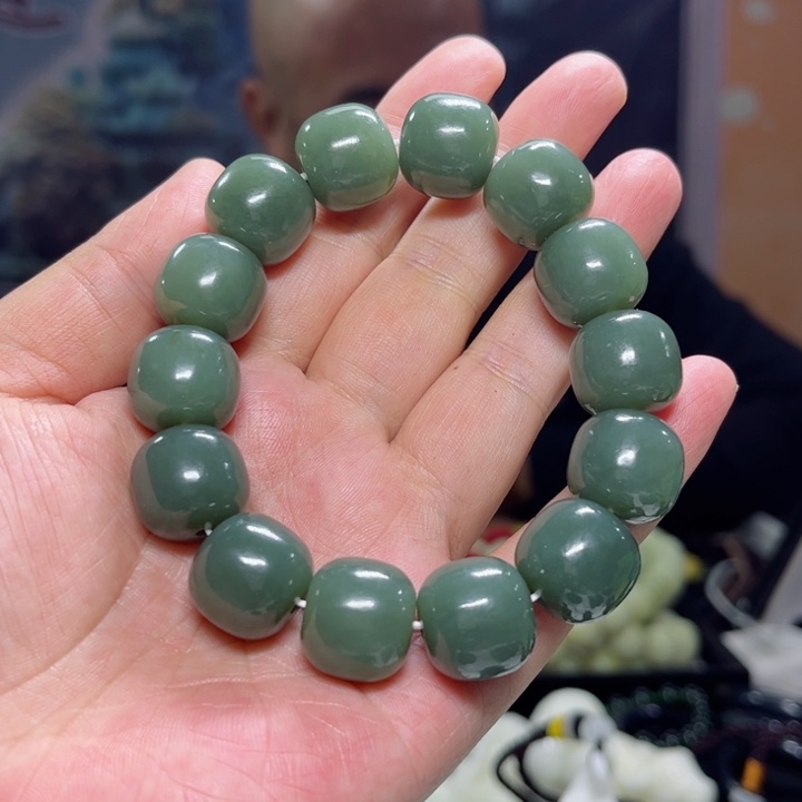 和田玉手链未镶嵌