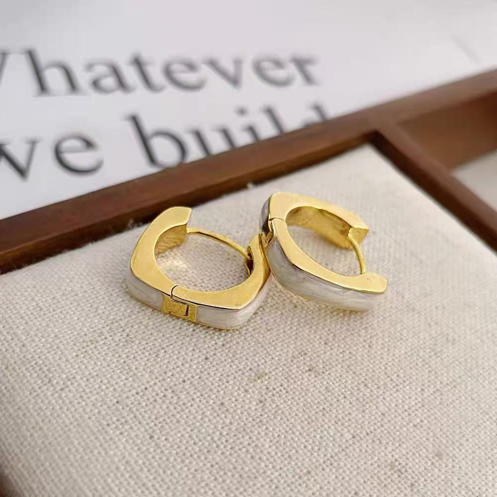 铜合金耳饰 秋冬气质轻奢百搭简约优雅精致网红设计师耳环F3207