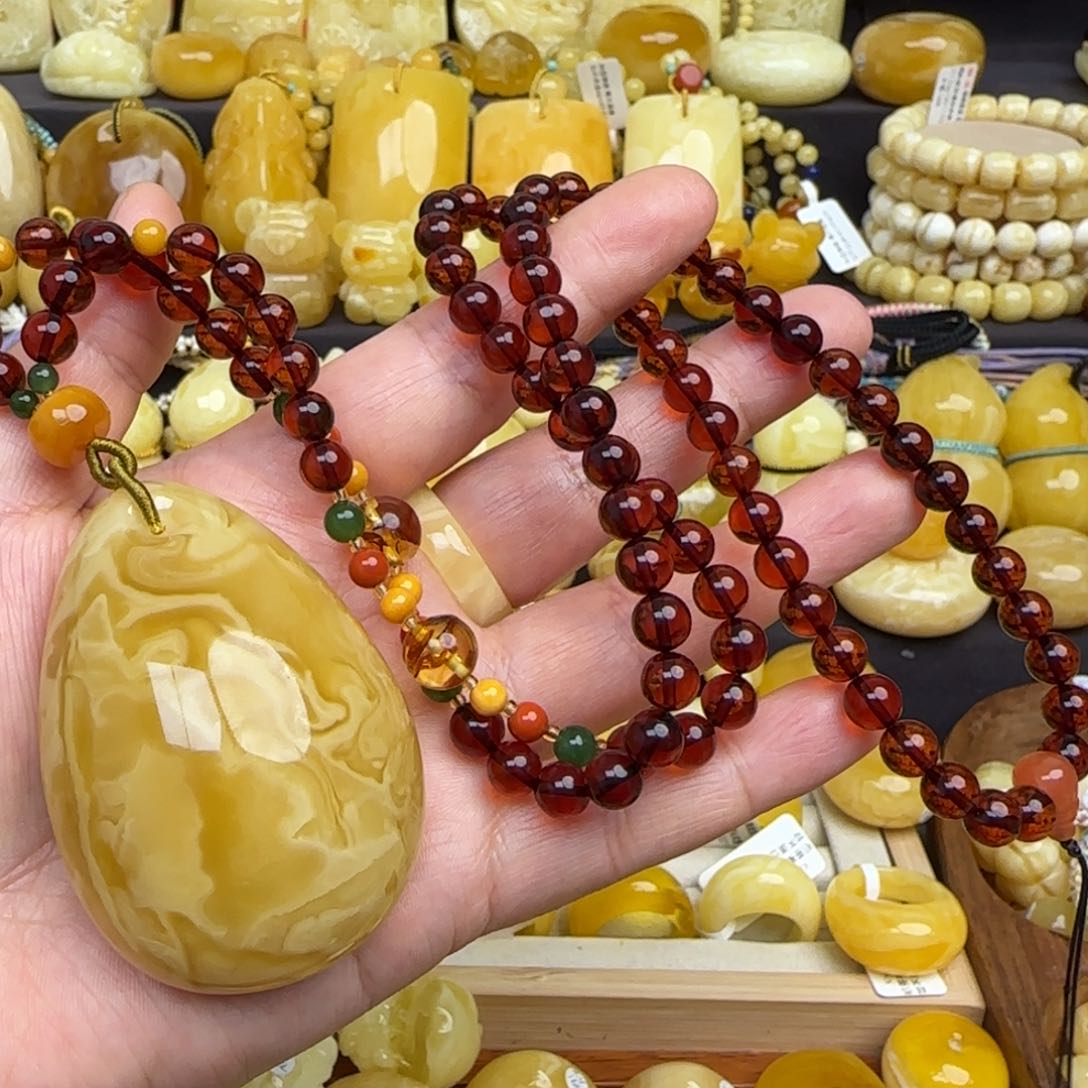 琥珀套链未镶嵌天然俄料溶洞妖花蜜蜡水滴吊坠