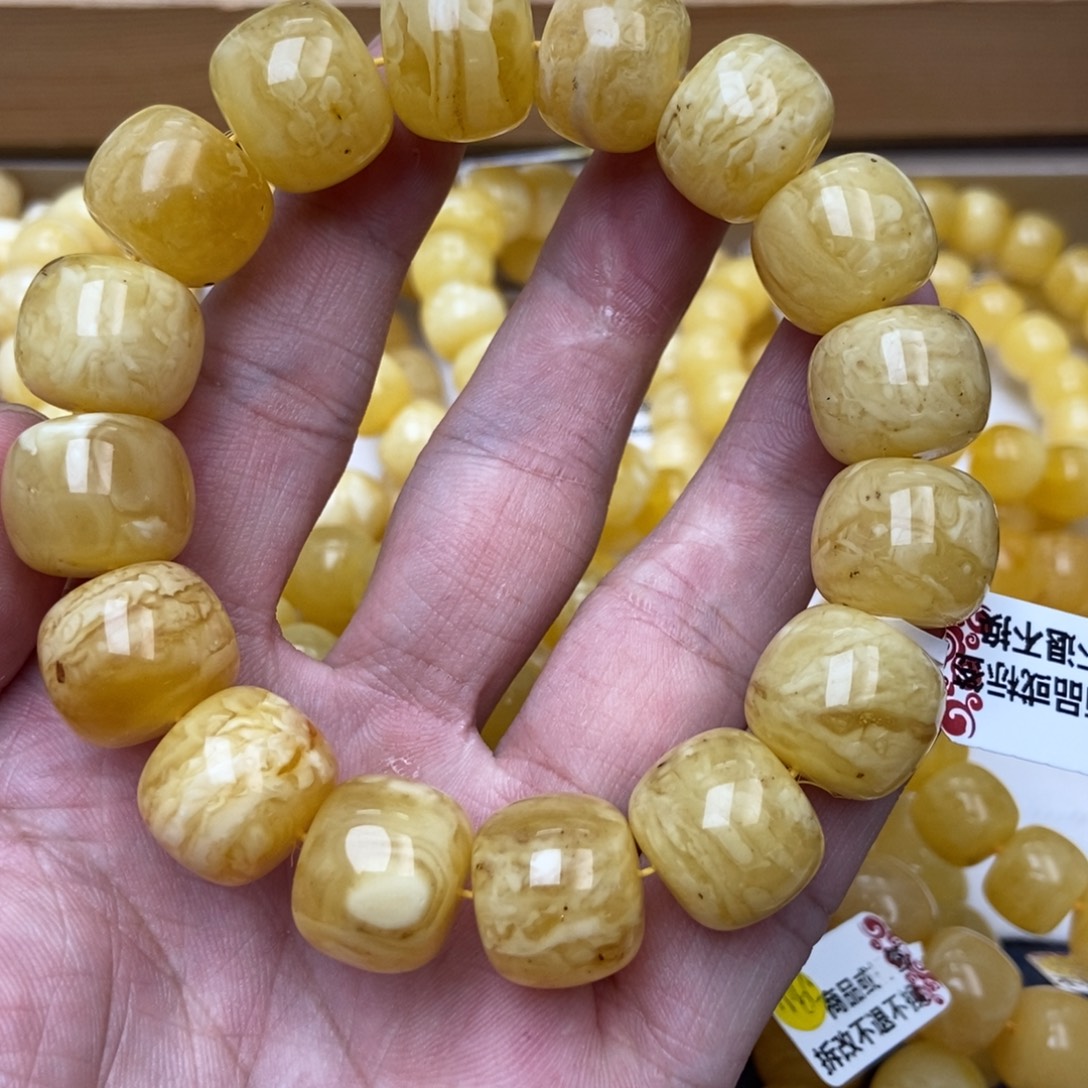 裸石琥珀未镶嵌12