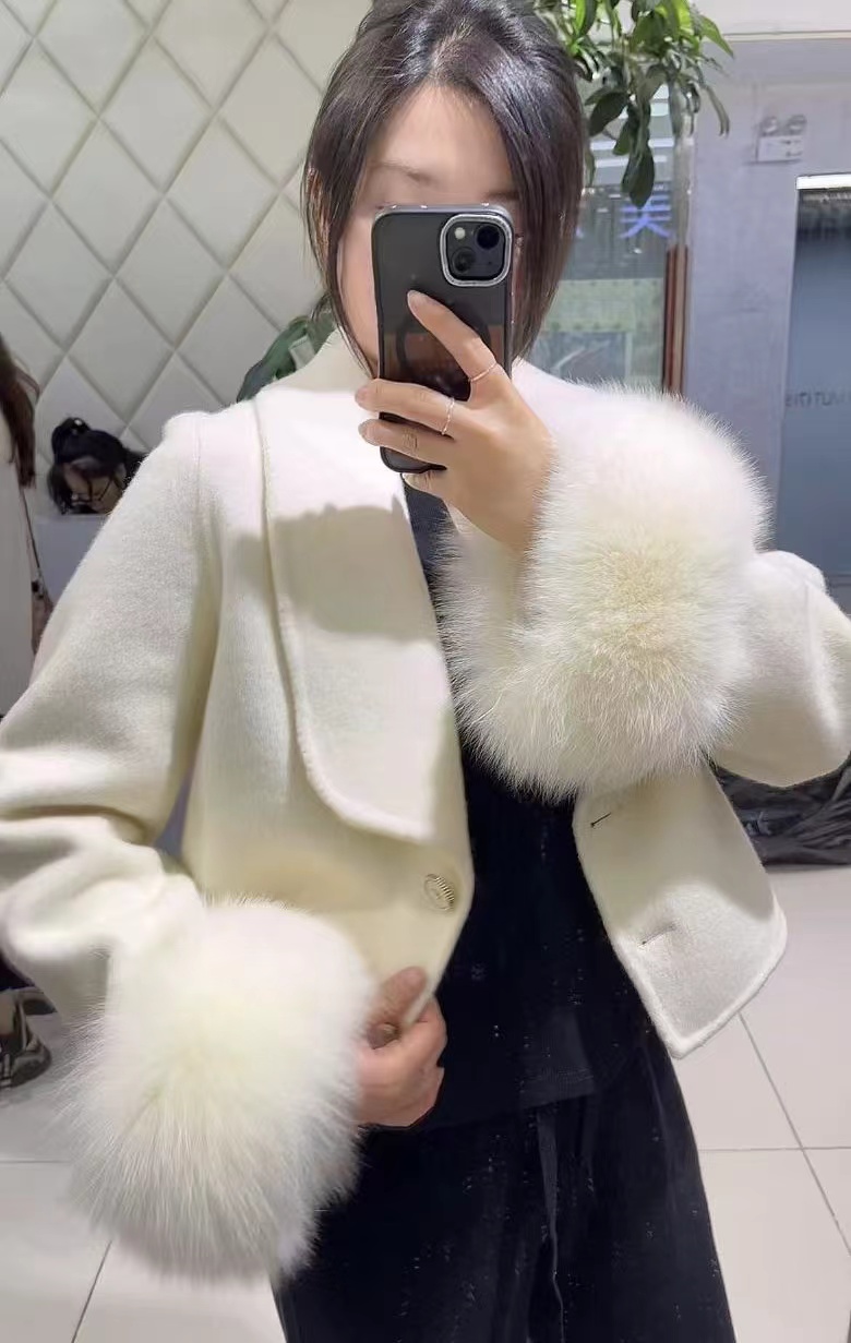 深圳南油莎莎高定女装279-499