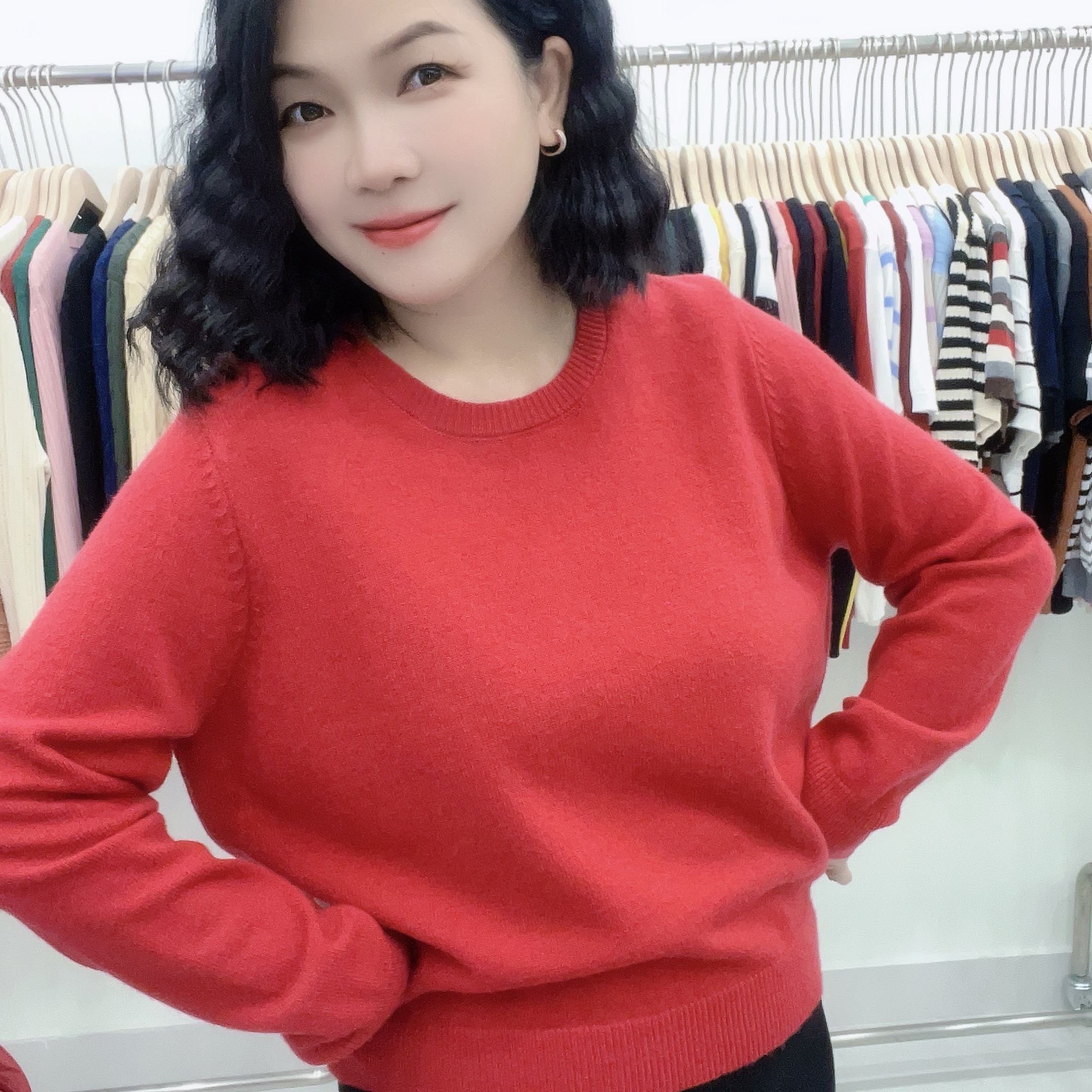 5665新年款微胖福音均码长袖女秋冬厚款纯色圆领毛针织衫女装休闲