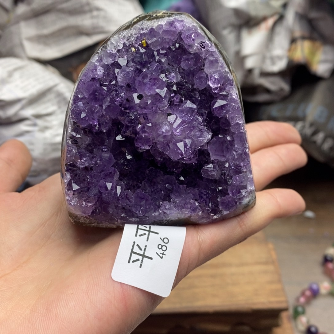 未镶嵌水晶珠宝半成品