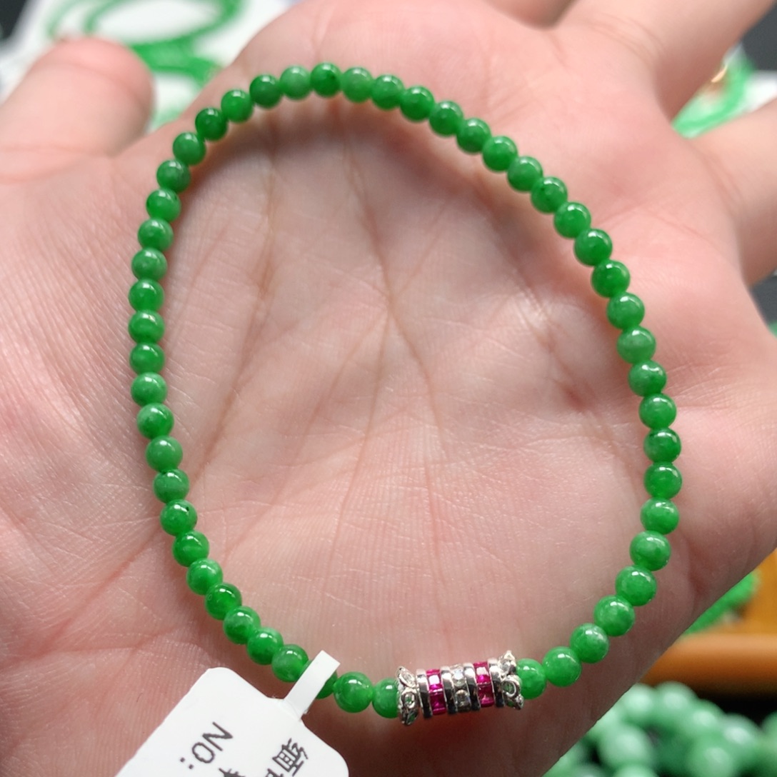 翡翠未镶嵌手链翡翠