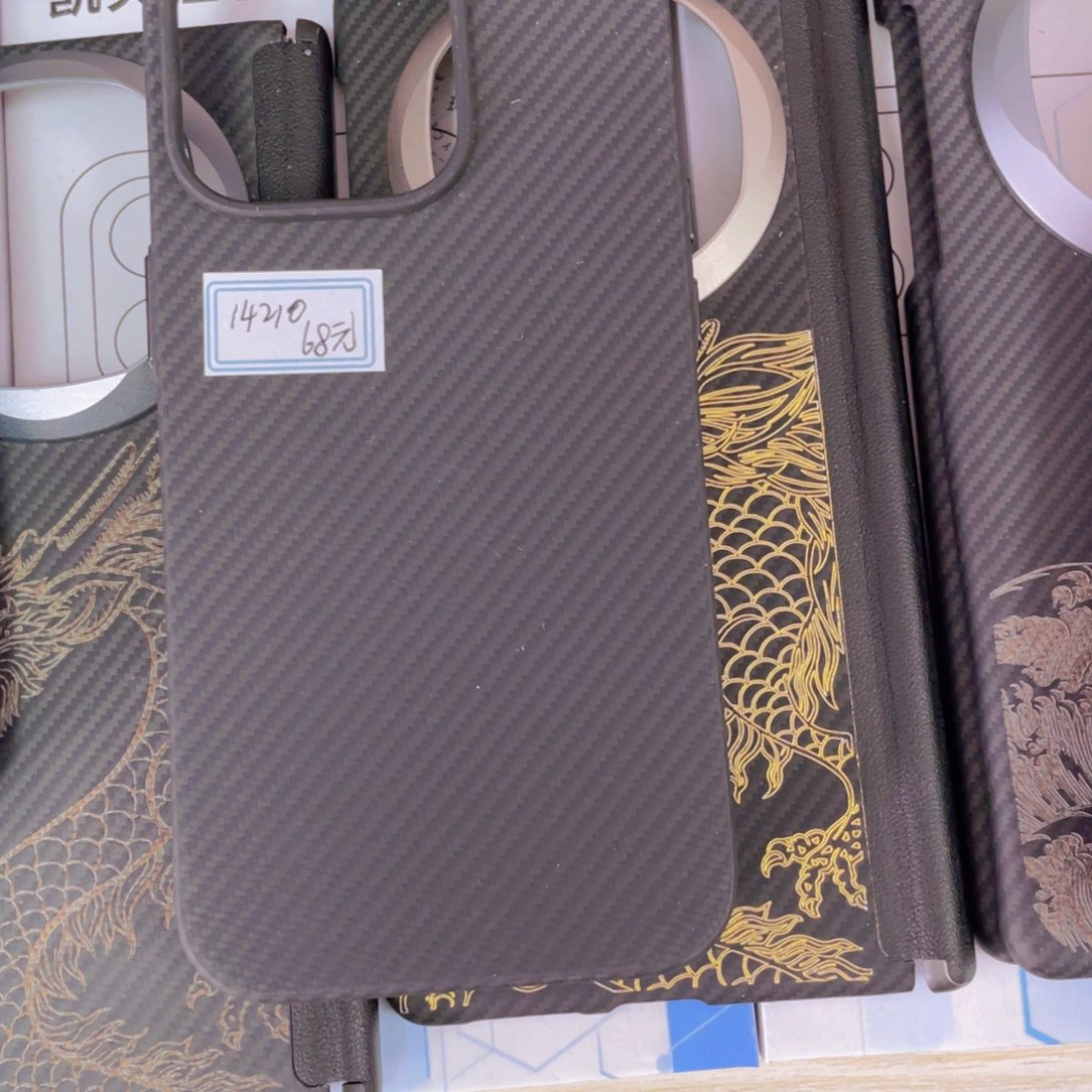 14pro 黑灰全包600d金属的