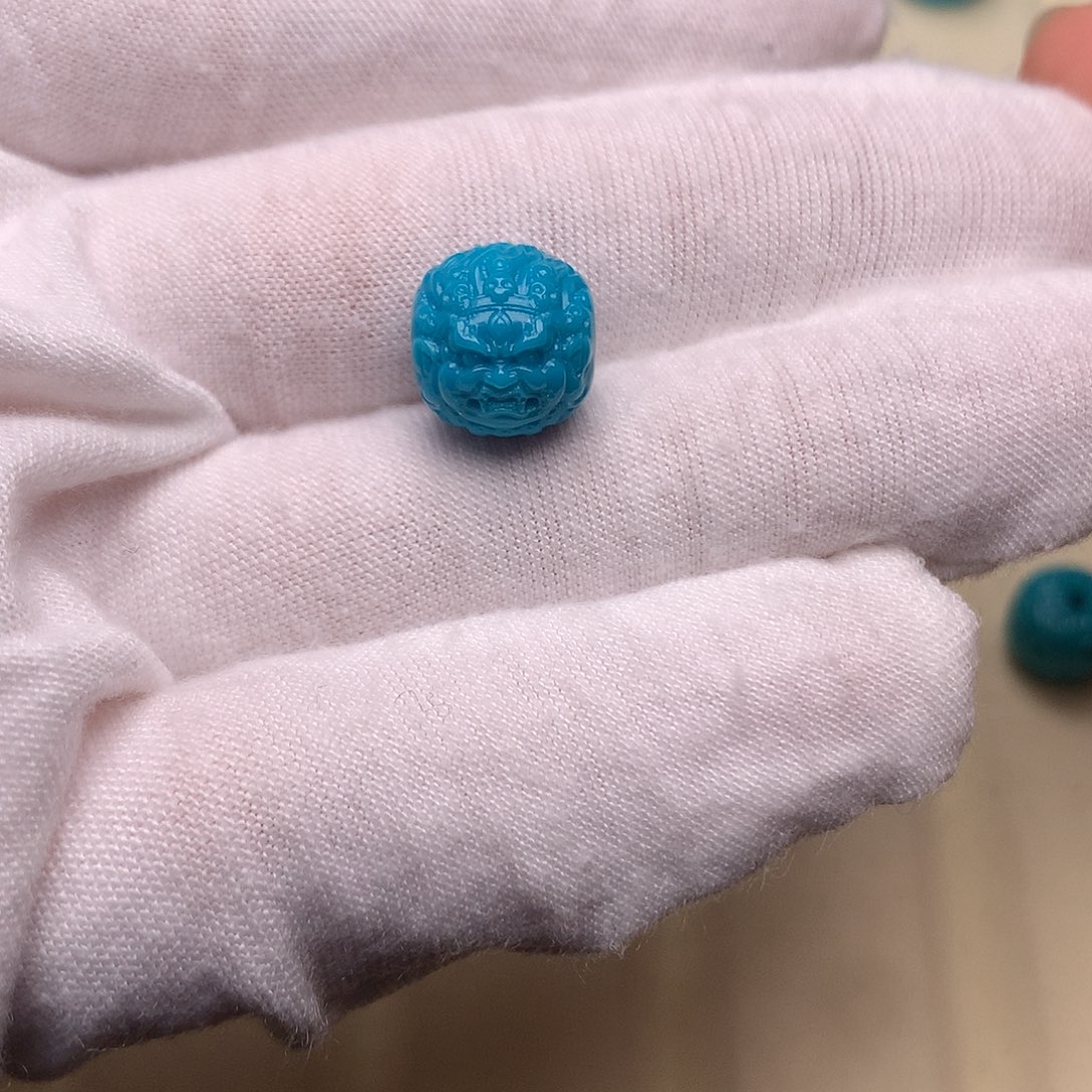 绿松石未镶嵌绿松石黑天10.8