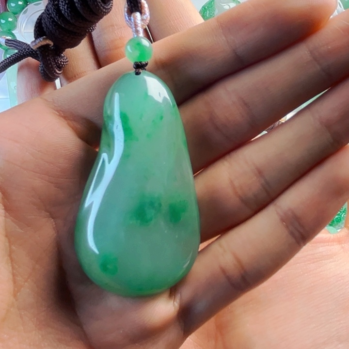 石英质玉吊坠(不含链)未镶嵌