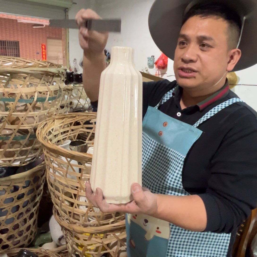 摆件67 号高中低温陶瓷瓶（部分微瑕）