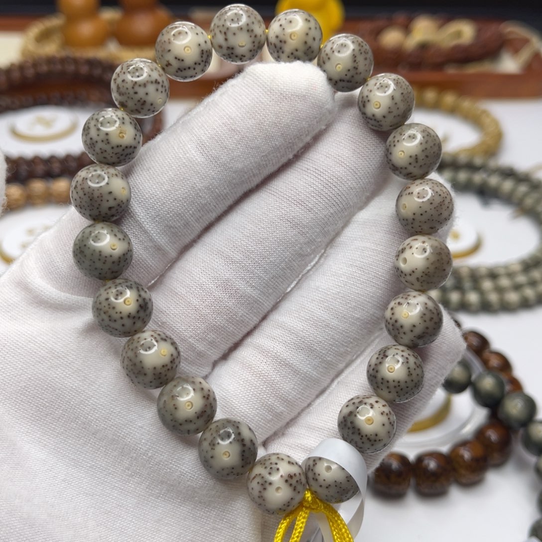 星月菩提手串11mm奶奶灰大眼睛双留白针尖星