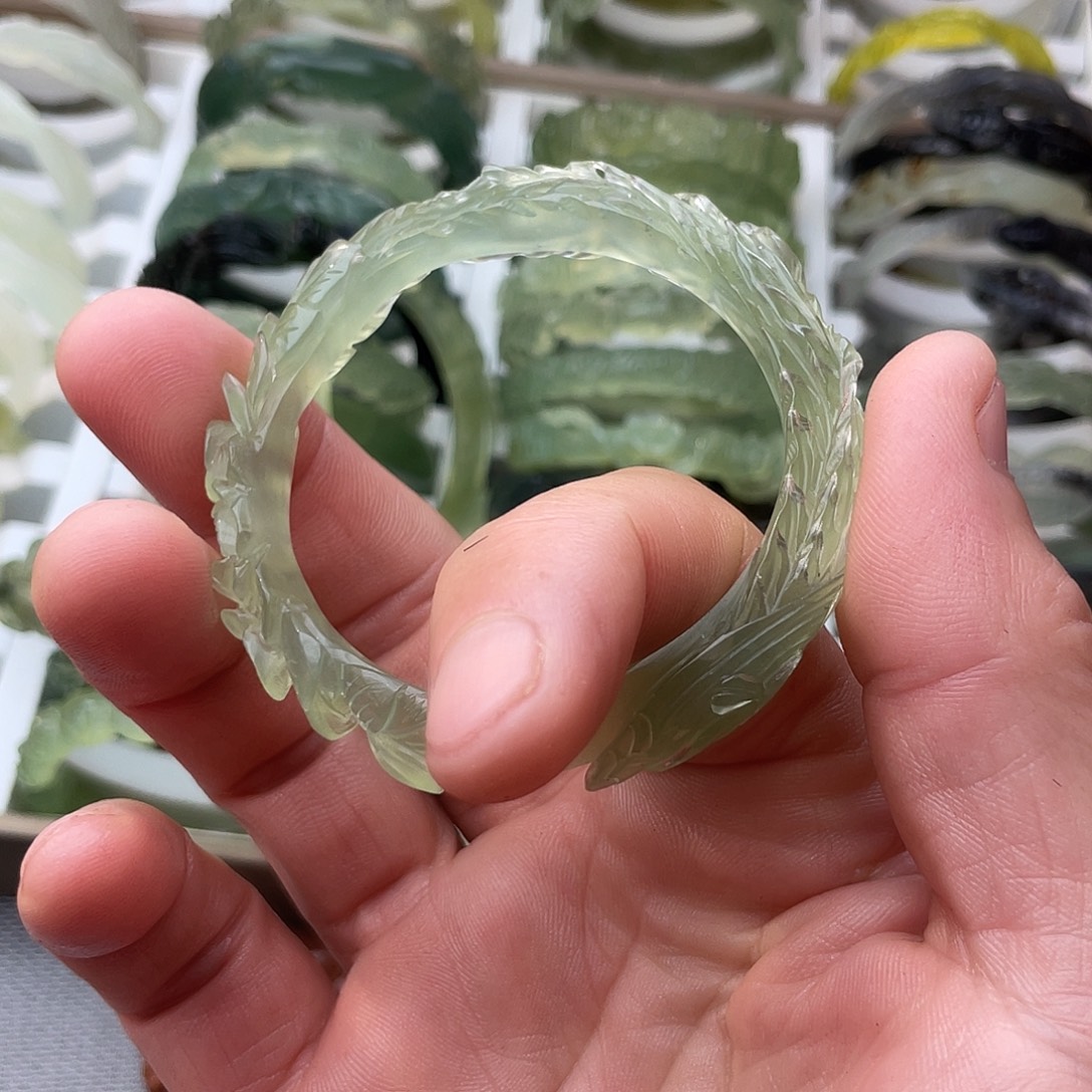 蛇纹石玉合金手镯