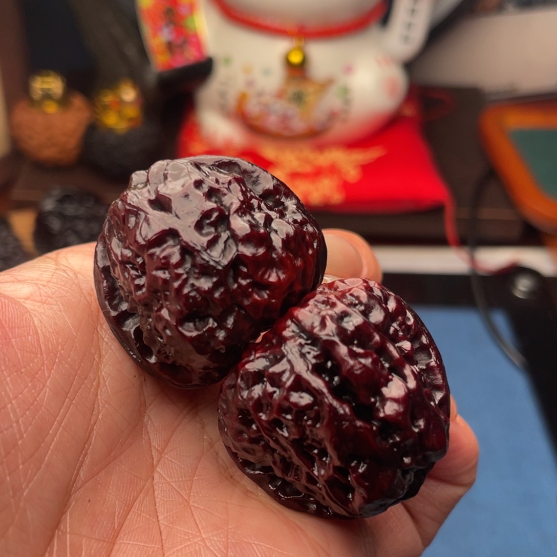 吊坠文玩核桃小红蛙