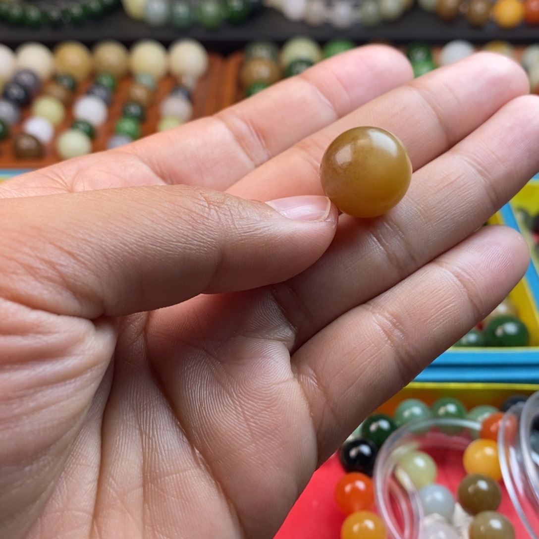 和田玉未镶嵌珠宝奇石卡16且末糖y