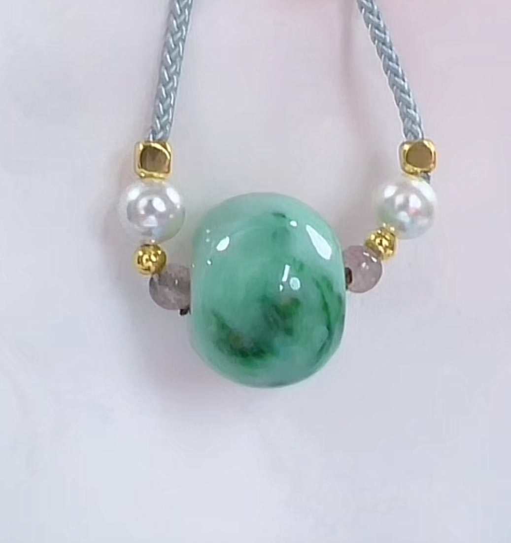 天然翡翠A货路路通宽13高19-20（多样性发货发一件）送绳