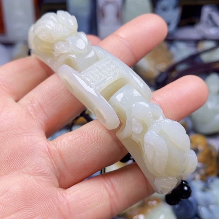 和田玉挂件未镶嵌